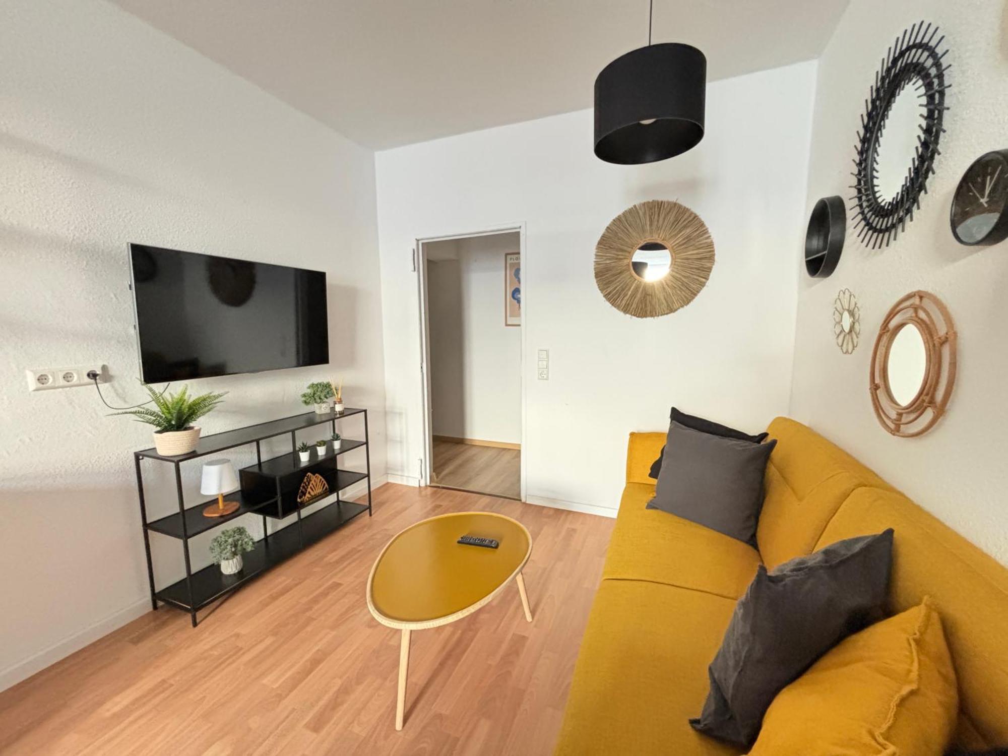 150Qm - 5 Rooms - Free Parking - Mallibase Apartments Ганновер Экстерьер фото